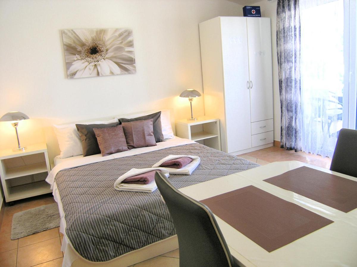 Apartmani Zganec Baška Εξωτερικό φωτογραφία
