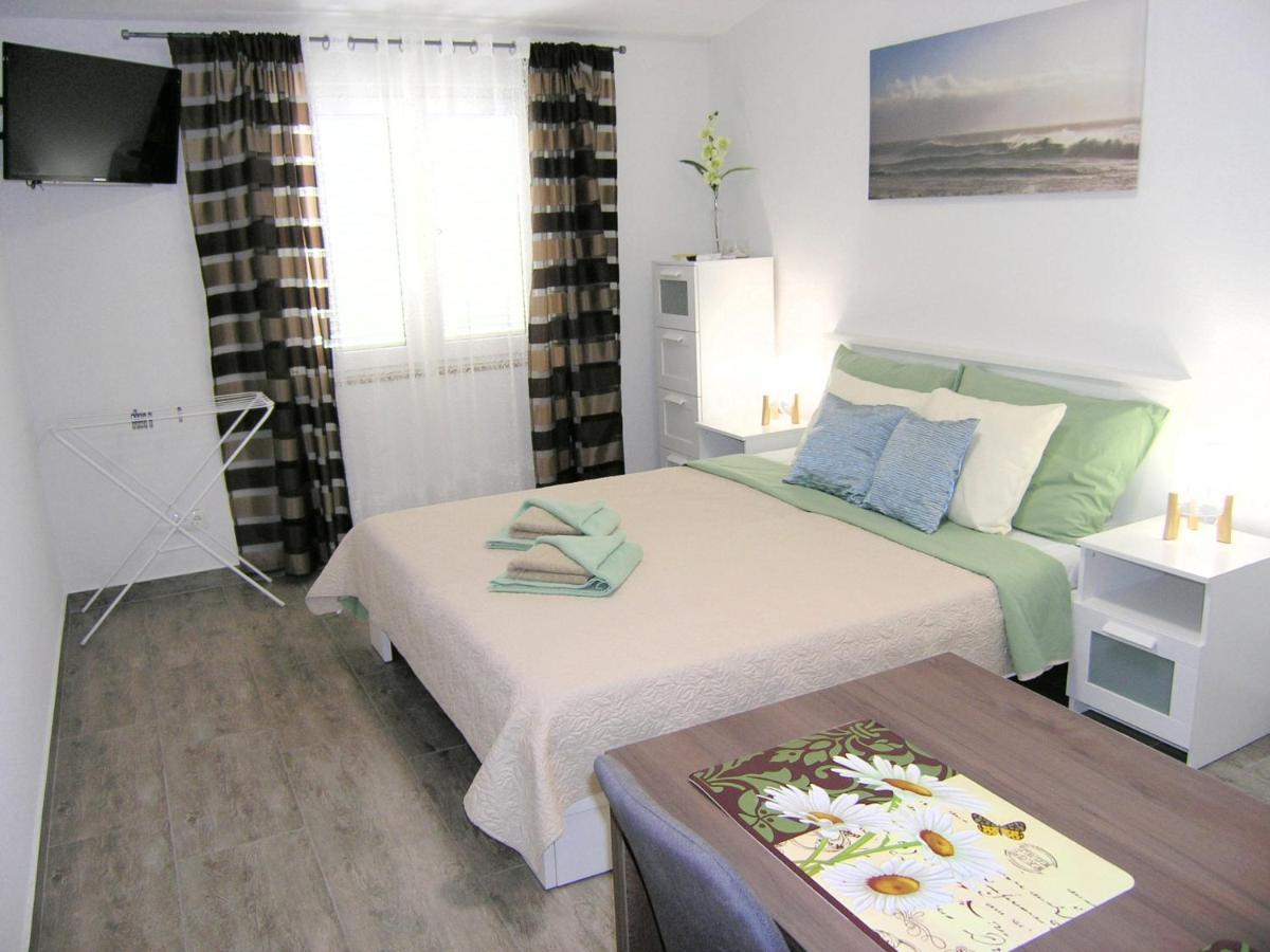 Apartmani Zganec Baška Εξωτερικό φωτογραφία