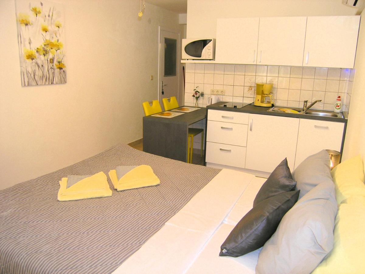 Apartmani Zganec Baška Εξωτερικό φωτογραφία